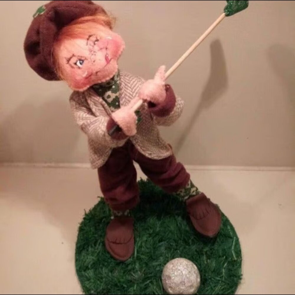 Rare Annalee 10" irish golfer doll -- Ships fast!